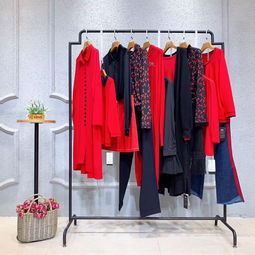 深圳品牌折扣女装批发市场深度探秘 幽篁与领姿加盟解析